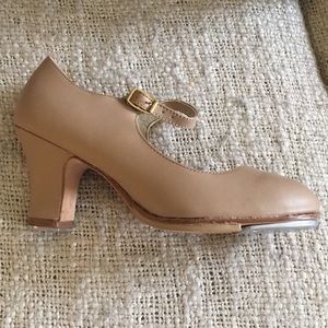 Capezio Manhattan Xtreme tap shoes size 4.5